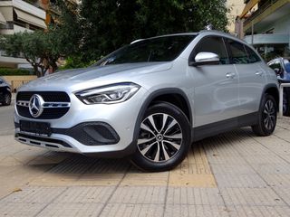 Mercedes-Benz GLA 250 2021 GLA 250E  40.299 ΚΜ NAVI CAMERA SERVICE  0,00 ΕΥΡΩ ΤΕΛΗ