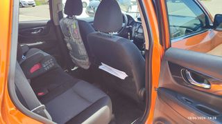 Nissan X-Trail 2019-thumb-13