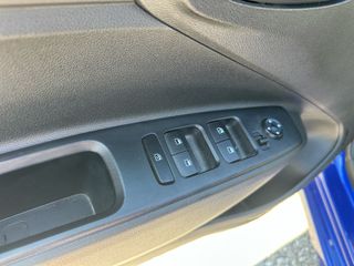 Hyundai i 10 2023 Nline-thumb-8