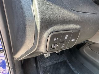 Hyundai i 10 2023 Nline-thumb-9