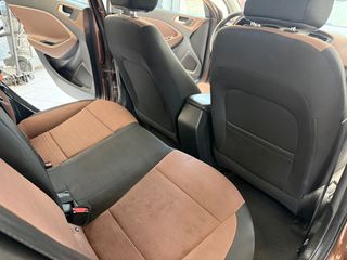 Hyundai i 20 2015 1.4 DIESEL90ps-thumb-11