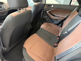 Hyundai i 20 2015 1.4 DIESEL90ps-thumb-12