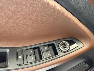 Hyundai i 20 2015 1.4 DIESEL90ps-thumb-13