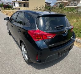 Toyota Auris 2014-thumb-14