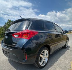 Toyota Auris 2014-thumb-16