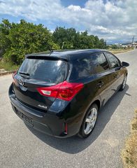 Toyota Auris 2014-thumb-17