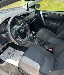 Toyota Auris 2014-thumb-19