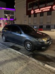 Ford Focus 2002-thumb-7