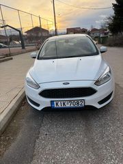 Ford Focus 2015-thumb-2