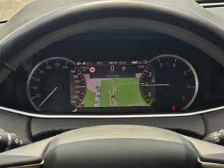Land Rover Range Rover Evoque 2021 P300E-thumb-41