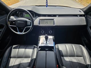 Land Rover Range Rover Evoque 2021 P300E-thumb-31