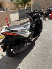 Yamaha XMAX 300 2017-thumb-2