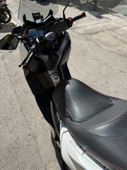 Yamaha XMAX 300 2017-thumb-5