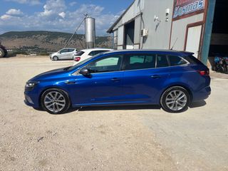 Renault Megane 2017 GT  4control-thumb-1