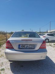 Mercedes-Benz C 180 2004 CLASSIC-thumb-5