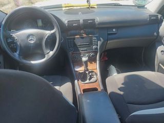 Mercedes-Benz C 180 2004 CLASSIC-thumb-13