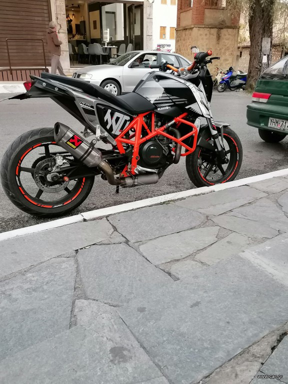 KTM 690 Duke 2013 DUKE 690 R