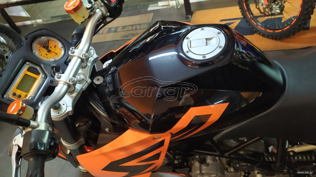 KTM 990 Super Duke 2005
