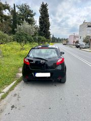 Mazda 2 2008-thumb-3