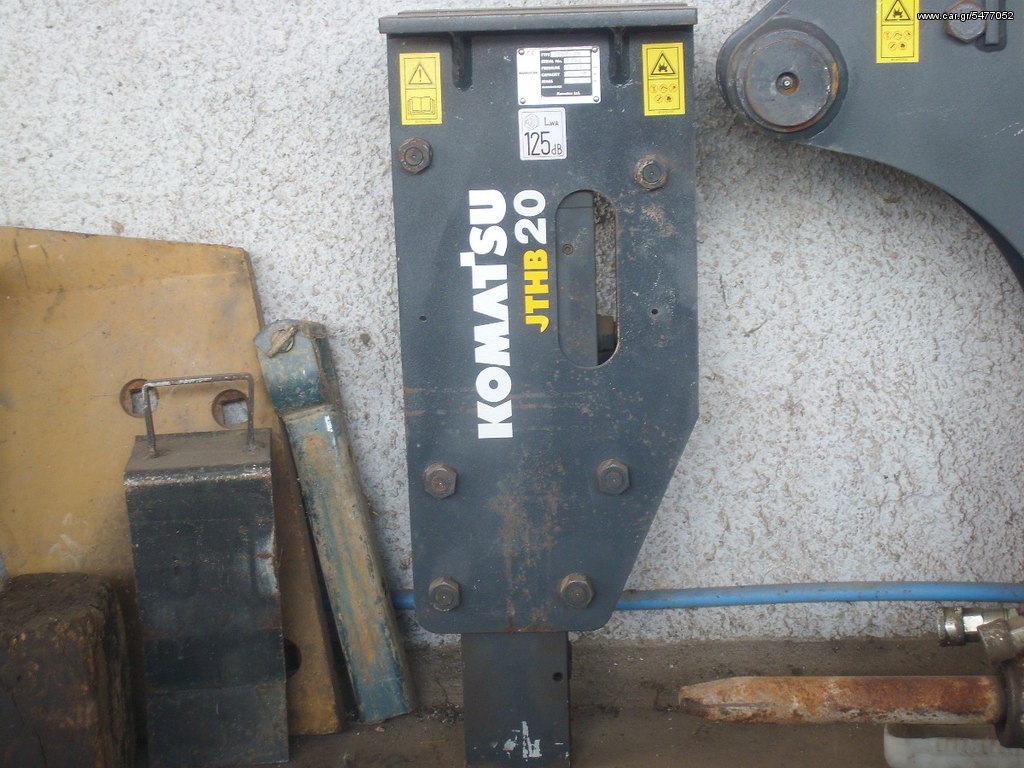Σφυριά Komatsu 2004