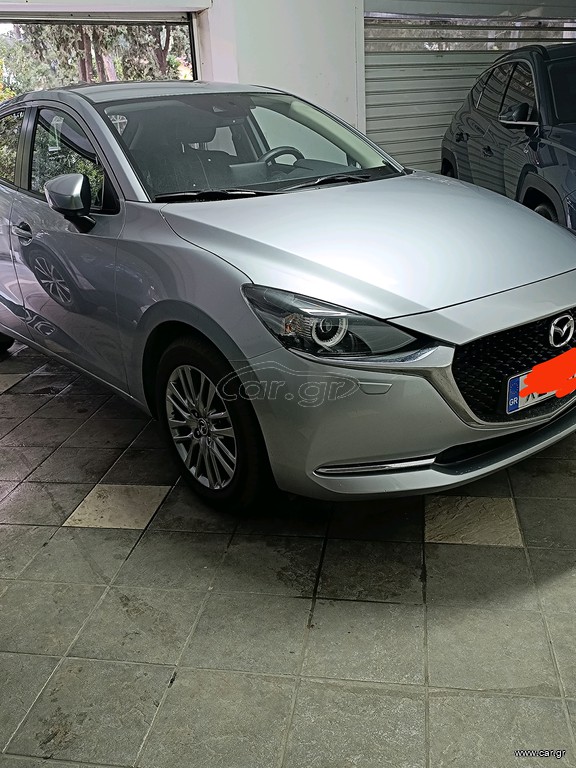 Mazda 2 2022