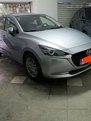 Mazda 2 2022