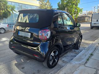Smart ForTwo 2021 EXCLUSIVE LED JBL 22KW CABRIO PASSION-thumb-11