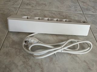 Πολύπριζο APC με διακόπτη-thumb-1