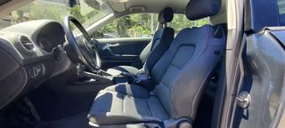 Audi A3 2003 AMBITION 1.6-thumb-6