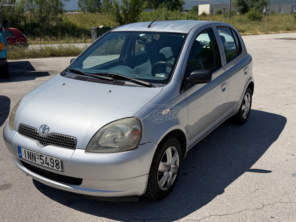 Toyota Yaris 2001