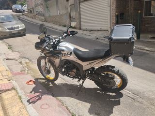 Voge 300 RALLY 2023-thumb-1