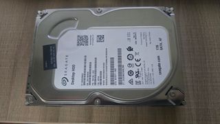 Seagate Barracuda 1TB (ST1000DMA03)-thumb-1