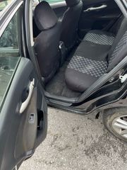 Toyota Auris 2008-thumb-12