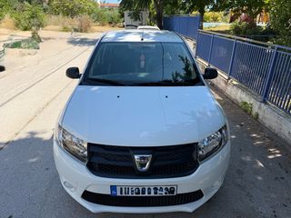 Dacia Sandero 2013