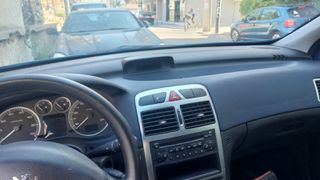 Peugeot 307 2003-thumb-6