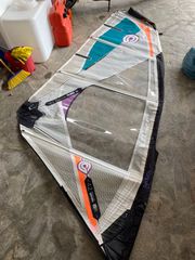 Windsurf Goya 2015 Banzai quad wave 4.2