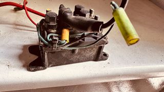 Ρελέ Power trim από Yamaha autolube 40hp