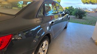Audi A4 2016 B8 Limousine-thumb-10