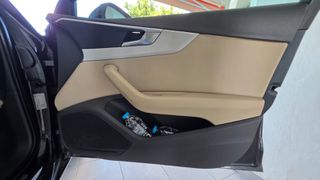 Audi A4 2016 B8 Limousine-thumb-28