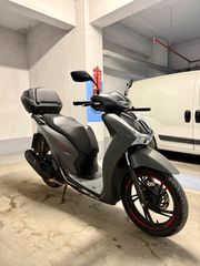 Honda SH 150i 2022 SPORTY SMART TOP BOX
