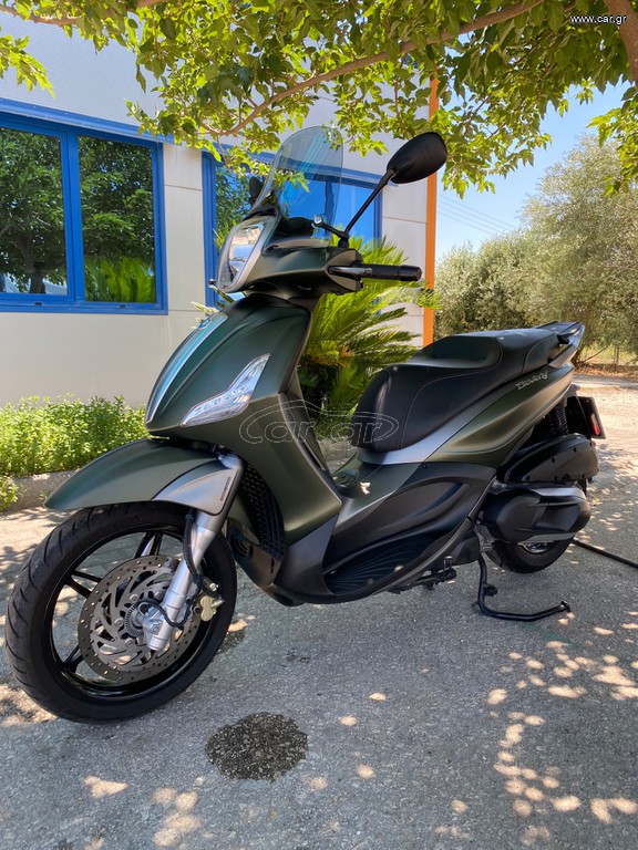 Piaggio Beverly 350 2018 BEVERLY 350 SPORT TOURING