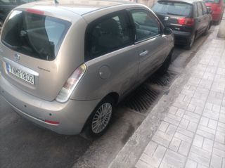 Lancia Ypsilon 2008 y-thumb-5