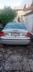 Ford Focus 2000-thumb-1