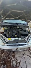 Ford Focus 2000-thumb-7