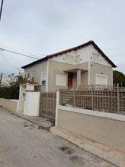 Μασίφ κάγκελο με λόγχες, γκαραζόπορτα συρόμενη, καγκελόπορτα