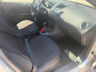 Ford Fiesta 2013-thumb-4