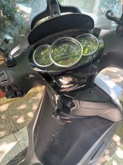 Piaggio Beverly 350 2012-thumb-3