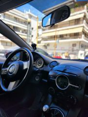 Mazda 2 2009-thumb-6