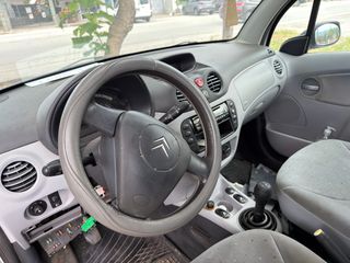 Citroen C3 2004-thumb-9