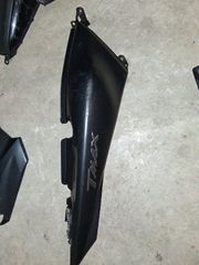 Yamaha tmax 530 DX/SX πλαστικο δεξια ουρα